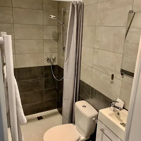 Mon Petit Nid D'amour Au Cœur Historique De Apartamento Fréjus